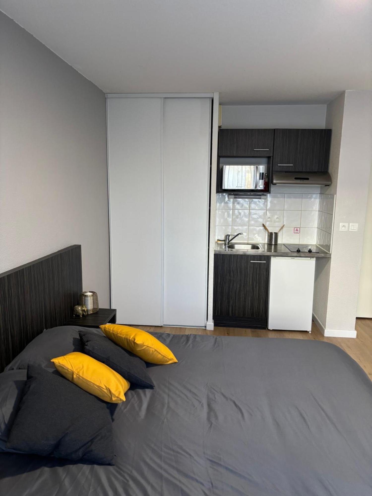 Aisme Apartment Toulouse Bagian luar foto